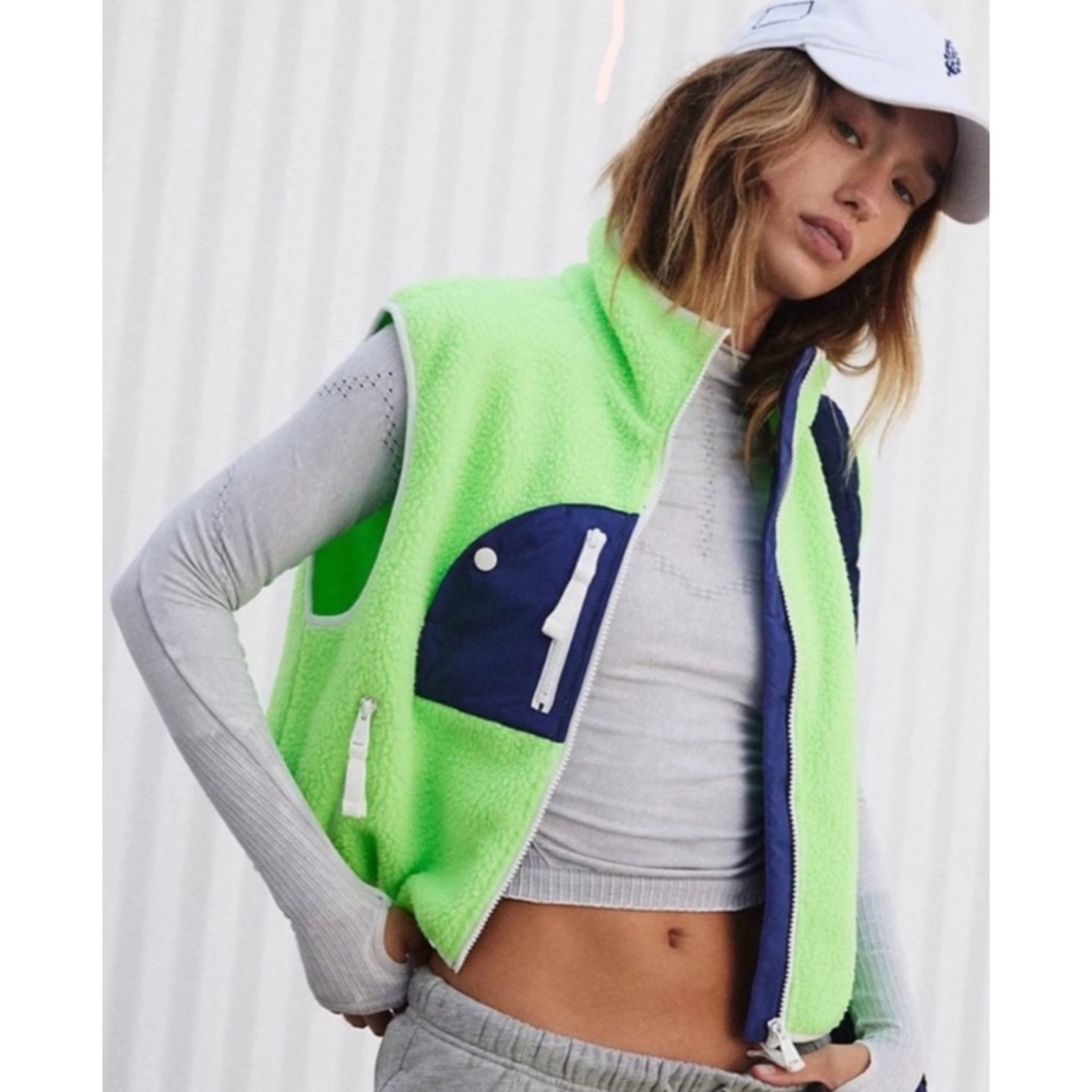 NWOT Free People Hit the Slopes Sherpa Vest Lime Glow Combo XS - Picture 3 of 4